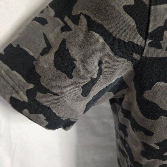 Puma Camo Short Sleeve T-shirt (S) - Picture 5 of 5